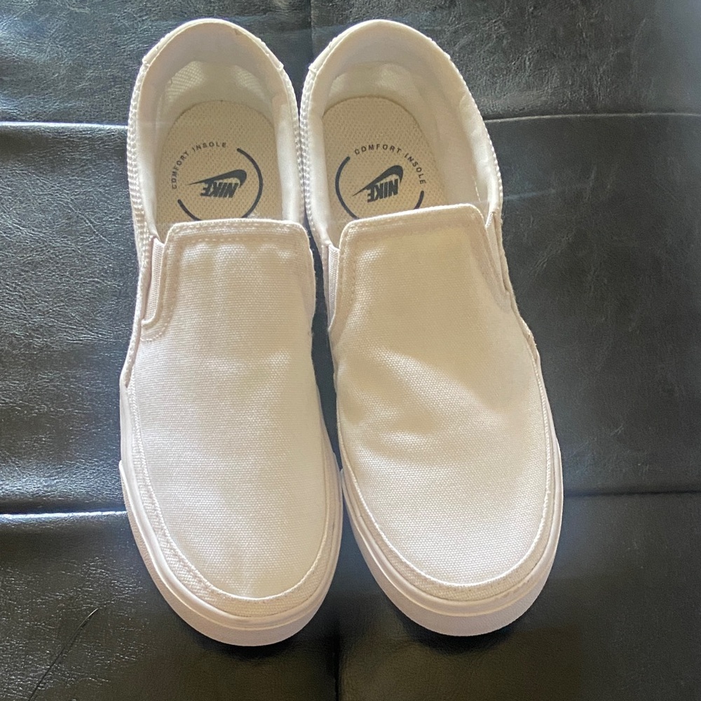 Nike Cream Slip-On Shoes